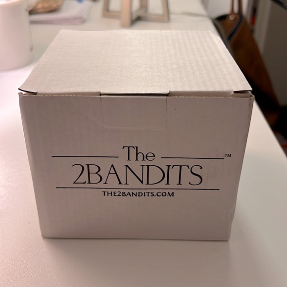 The 2 Bandits Jewelry Catchall Tray - Picture 4 of 5
